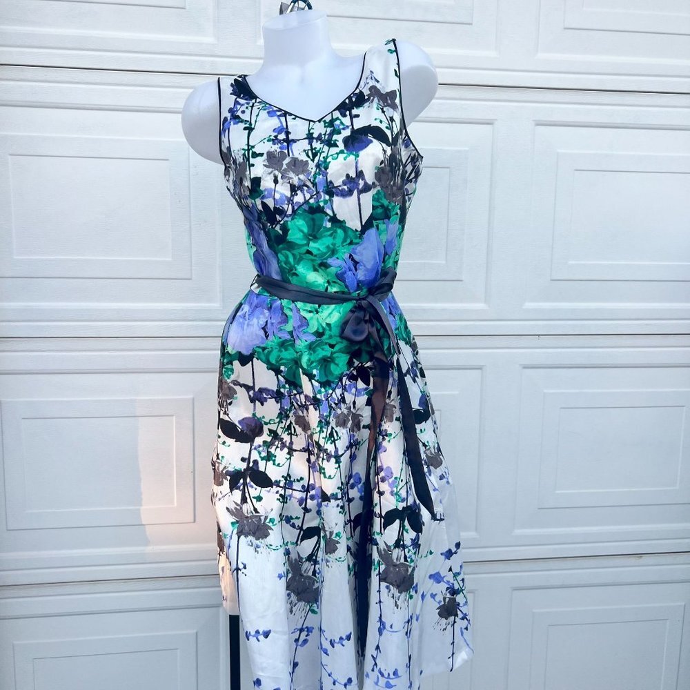 Floral Dress Cb established 1962 Dress Size 10